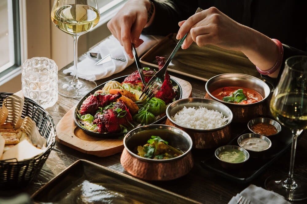 Himalayan Spice is a Nepalese restaurant in downtown Reykjavik that serves a mix of foods based on Nepal’s cultural diversity and geography.