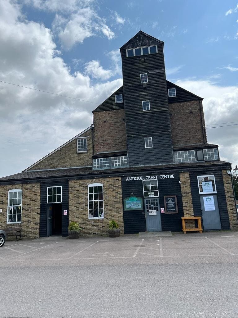Battlesbridge Antiques Centre