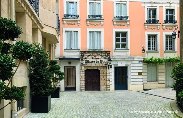 façade le M musée du vin