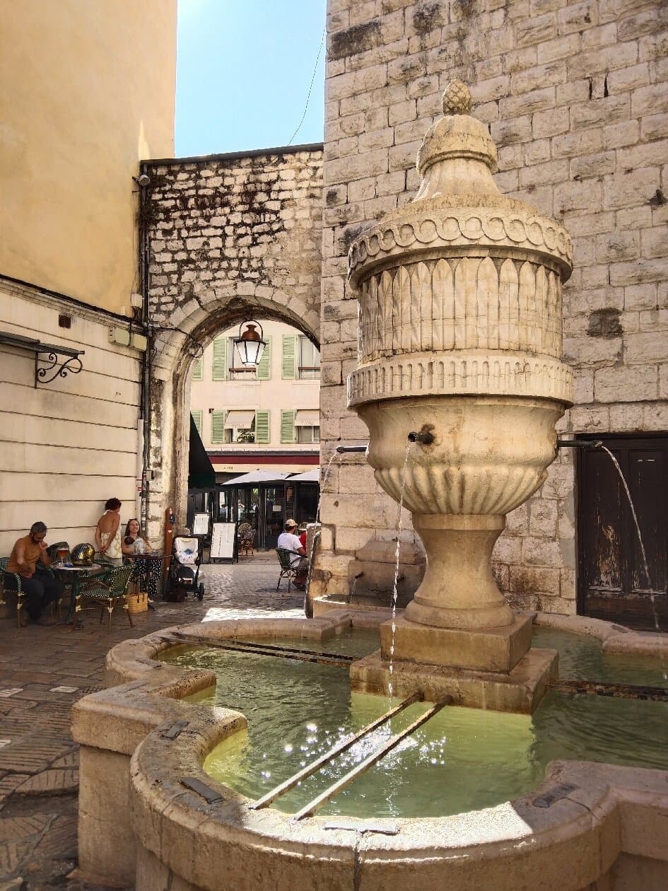 Peyra Fountain