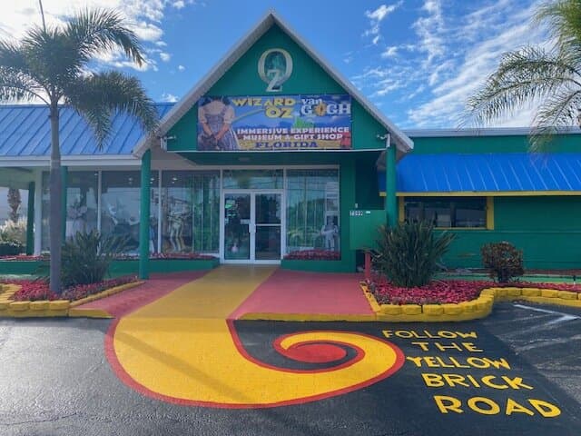  Entrance to the  Wizard of Oz Museum in Florida