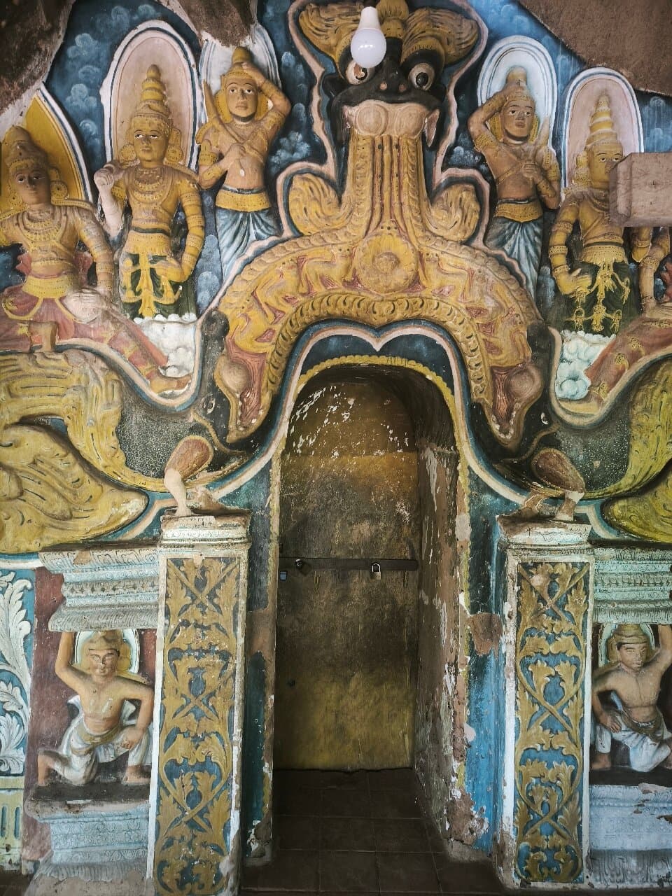 Sasseruwa Buddha Reswehera