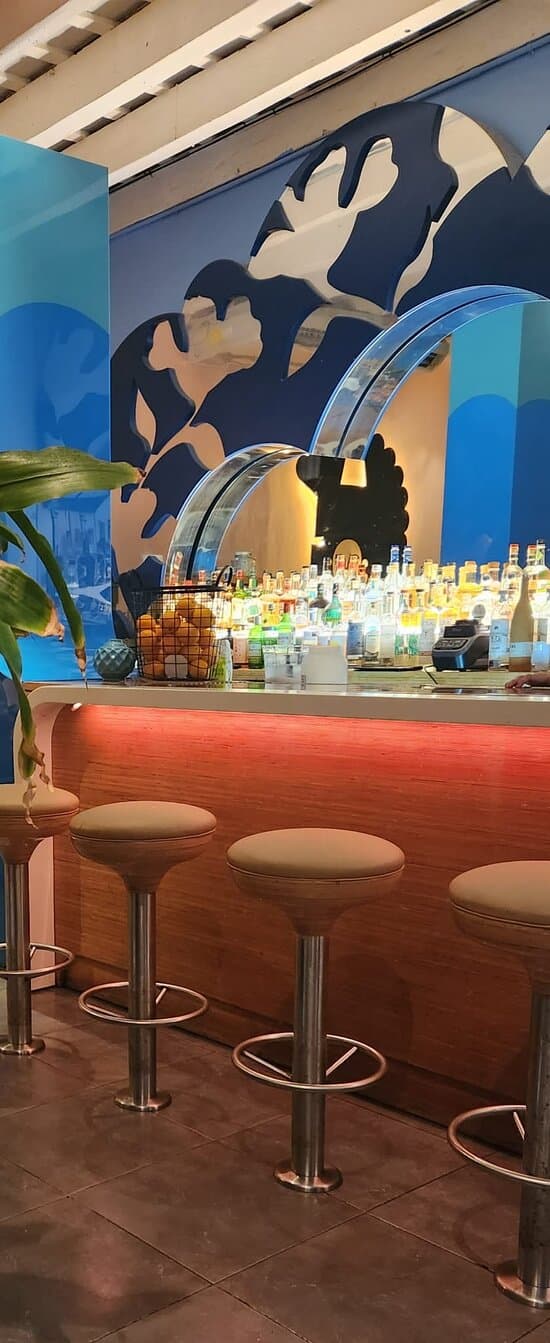 La Madre bar area