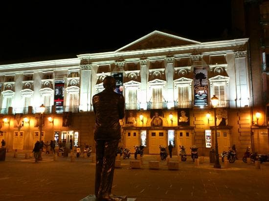teatro español de noche y federico garcia lorca