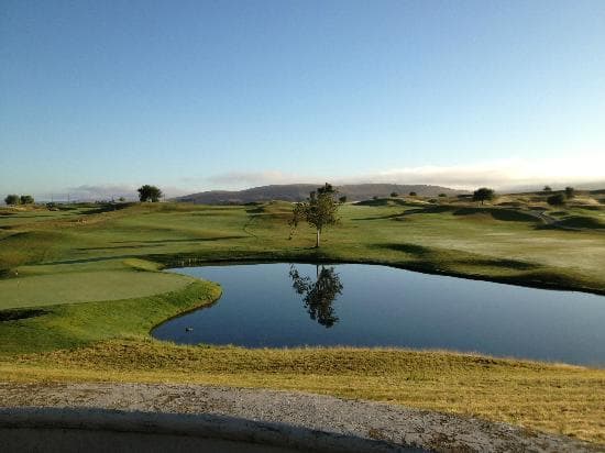 First hole view from Zinfandel Course