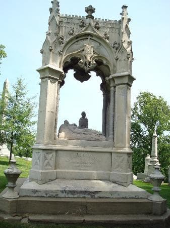 Kate Brewington bennett the most beautiful women in St Louis- white marble