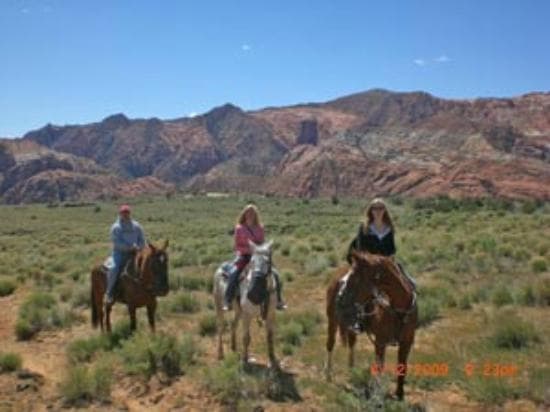 Jenny's Canyon Snow Canyon