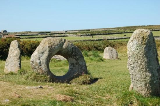 Men-an-Tol