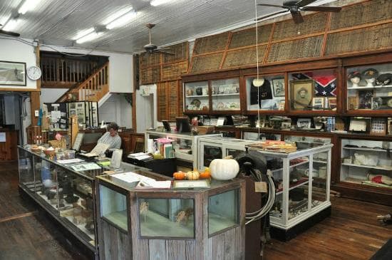 Overall view of the main exhibit room.
