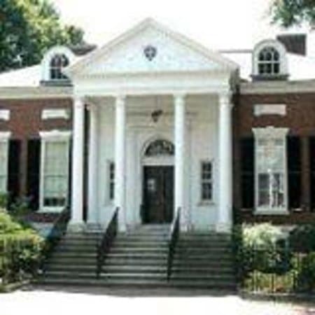 Main entrance of Salem Athenaeum