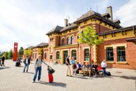 Lillehammer Skysstasjon, Lillehammer Tourist Information