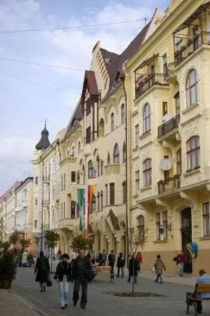 Немецкий дом, ул.О.Кобылянской, Черновцы