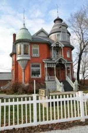 Lawrence House Centre for the Arts