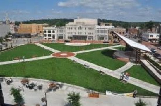 Bird's eye view of 400 Block park