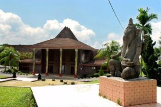 Mesum Bala Putra Dewa