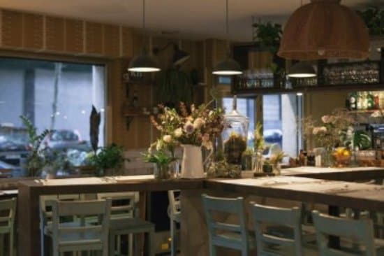 Brunch, dinner, cocktails