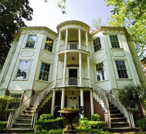 Located in Downtown Augusta at the corner of 5th and Telfair at 506 Telfair Street. Beautiful. 