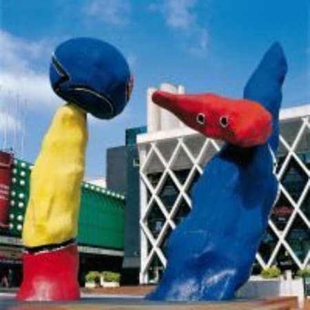Sculpture monumentale de Joan Miro, Paris La Defense