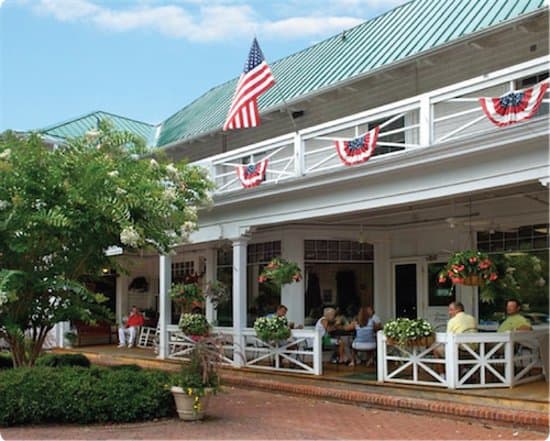 The Villager Deli perfect spot for lunch and a wonderful step back in time.