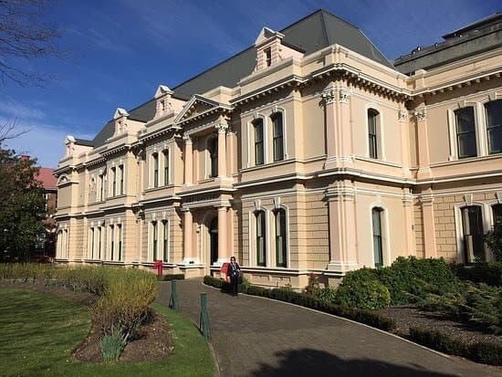 Queen Victoria Art Gallery Royal Park