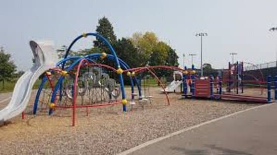 Iroquois Park Sports Centre Whitby