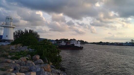 Pak Nam Lighthouse
