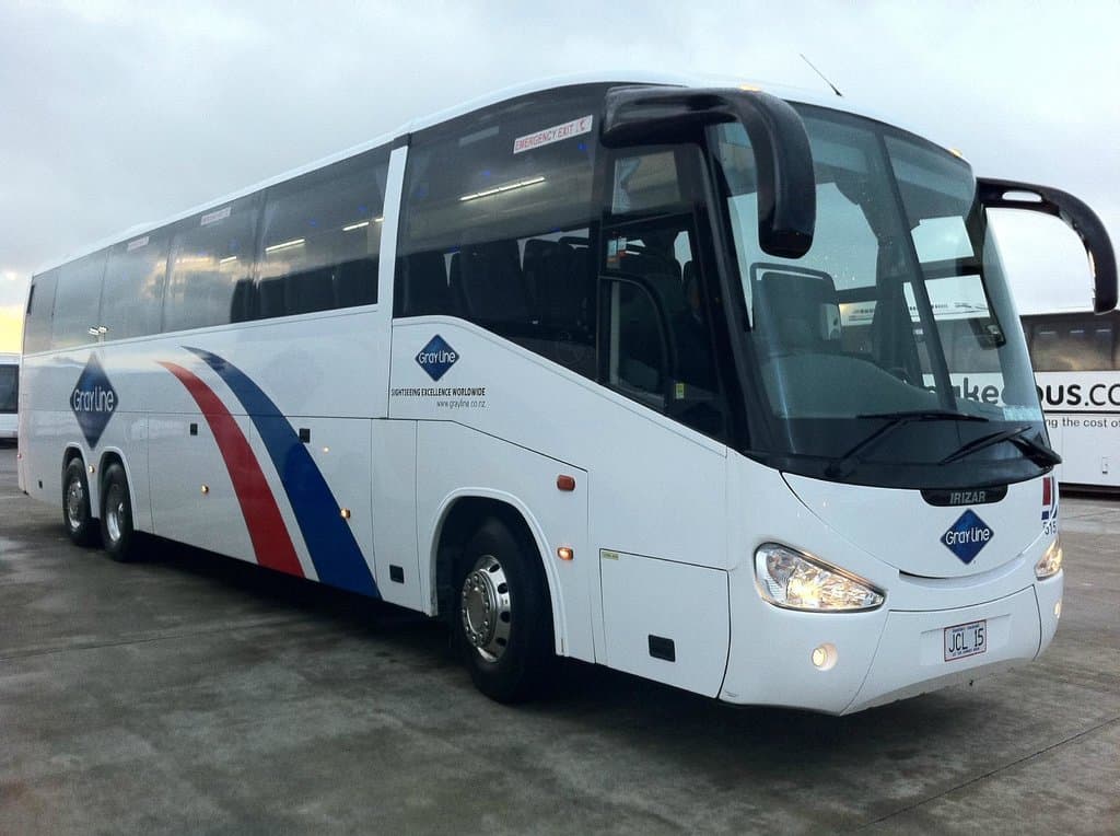Waitomo Rotorua Deluxe Tour
