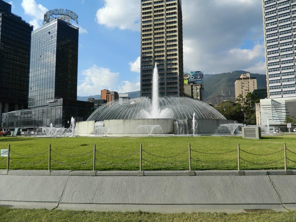                   Plaza Venezuela
                