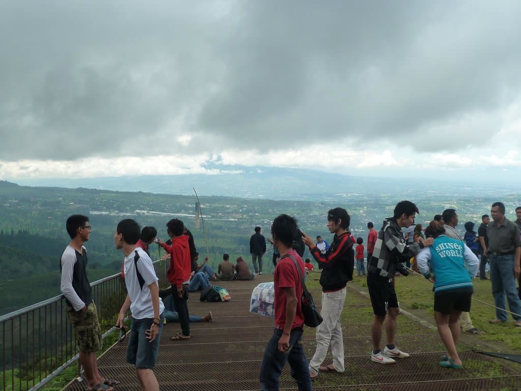 Puncak Paragliding Hill