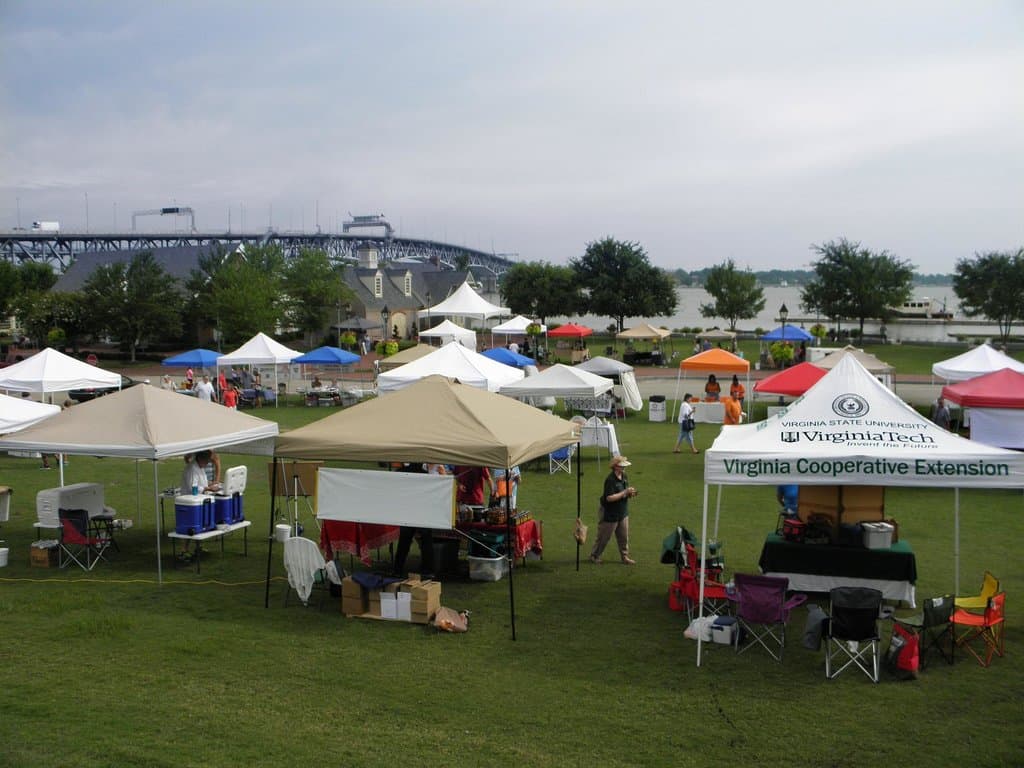 There's always a great view on the York River!
