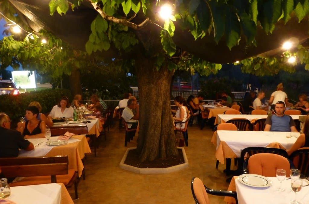 Outdoor Summer Dining Area
