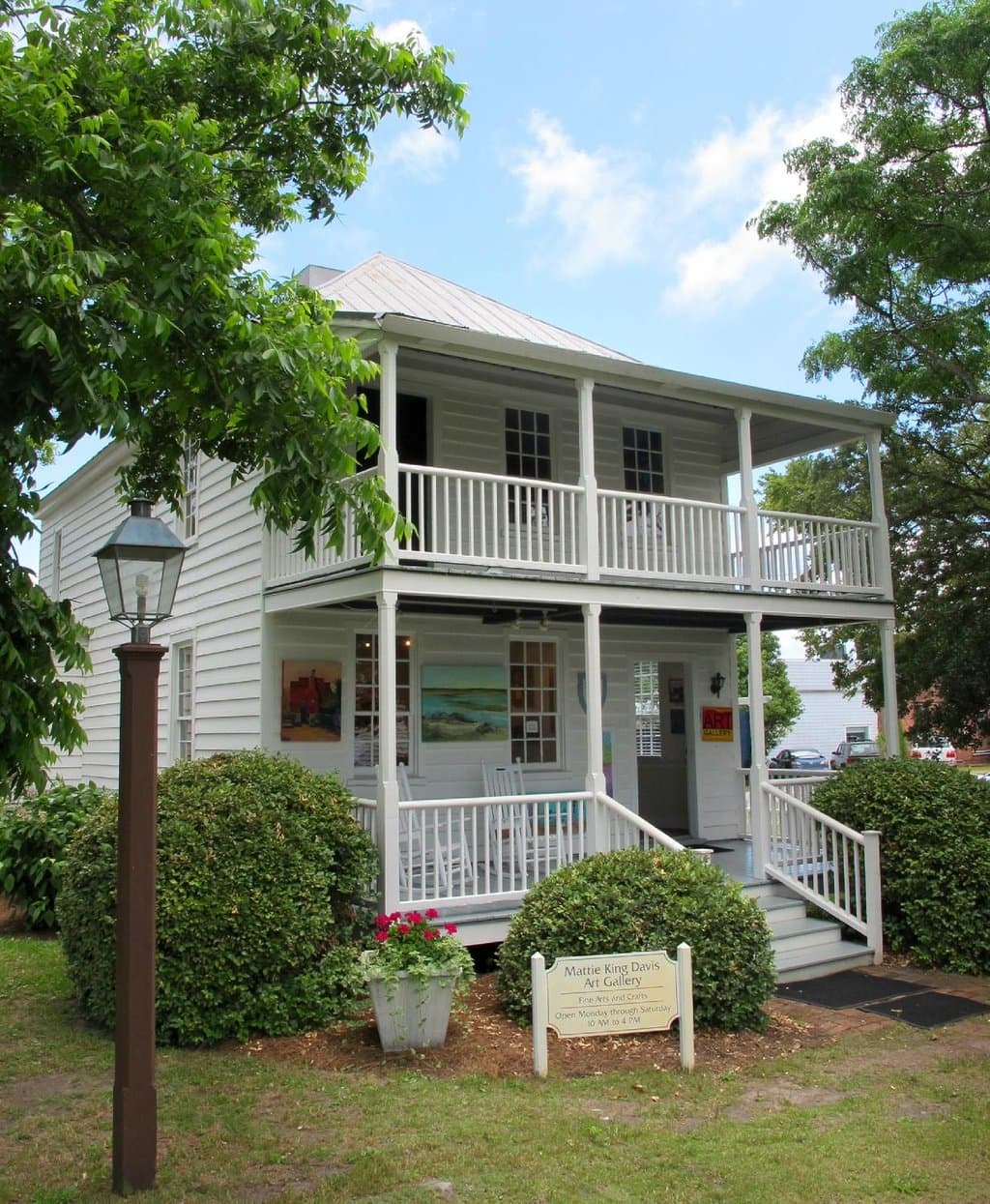 The Mattie King Davis Art Gallery features artwork for sale of over 100 regional artist