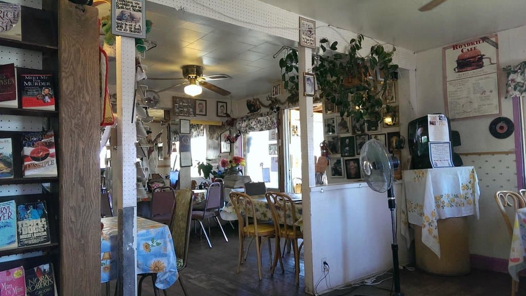 inside old grouches