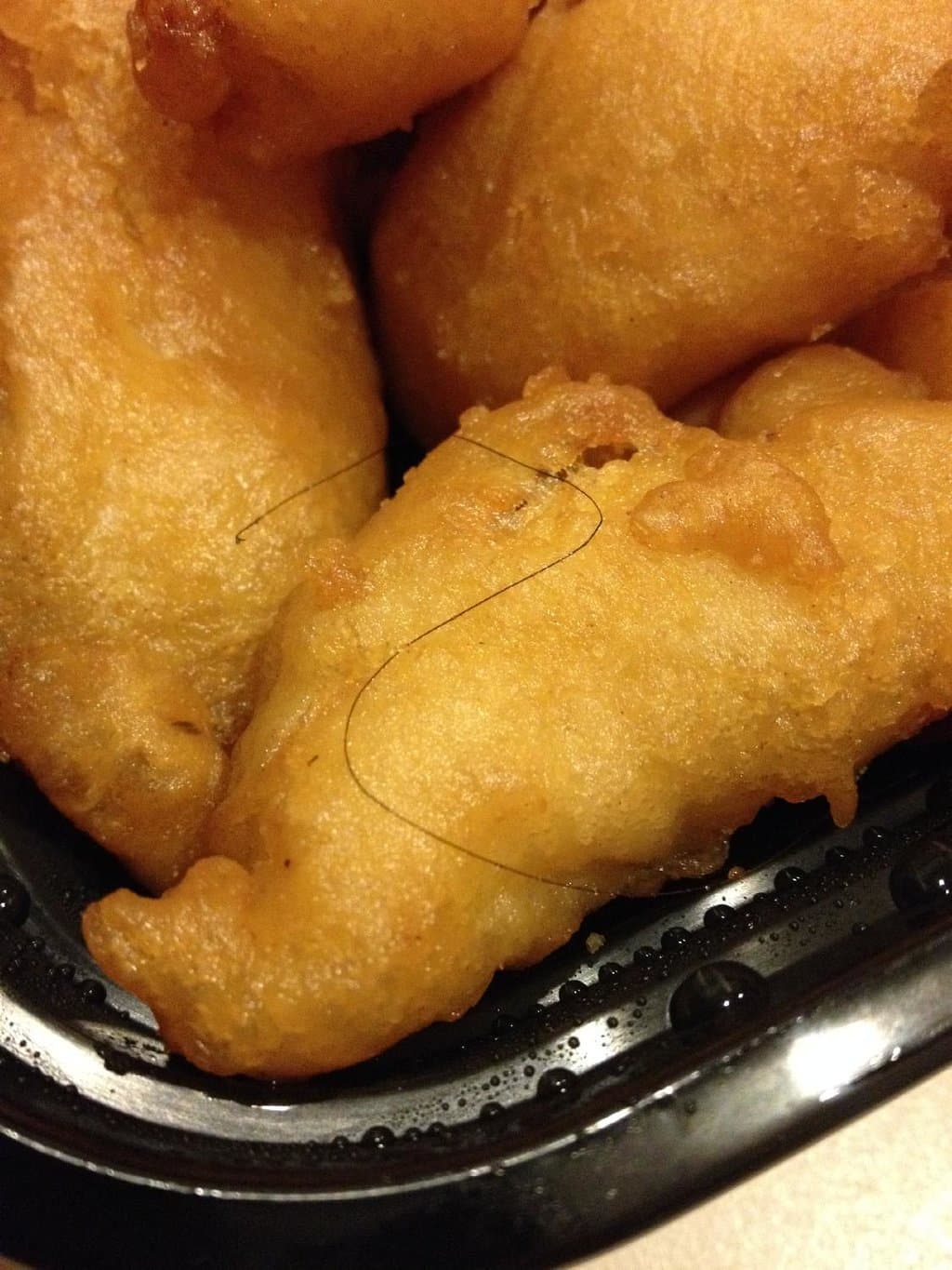 Hair in food, owner refused to return money after "replacement meal" came with only the chicken 