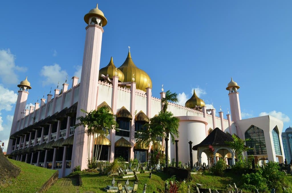 Kuching City Mosque