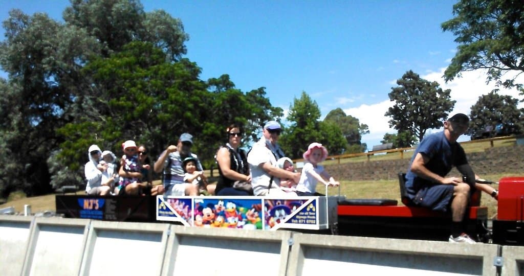 a sunny Sunday afternoon @ Keirunga Park Railway