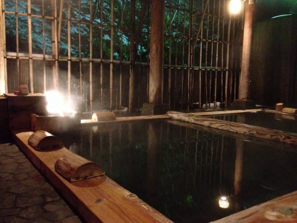 ひなの宿 ちとせの露天風呂