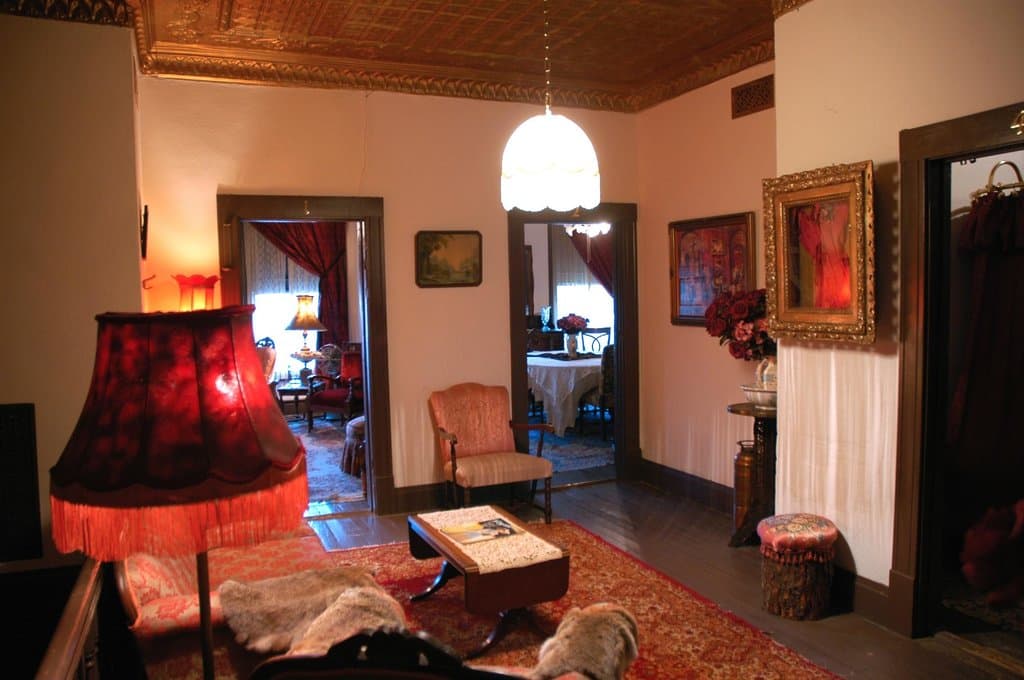 Another view of the sitting area as seen from the top of the stairs looking left