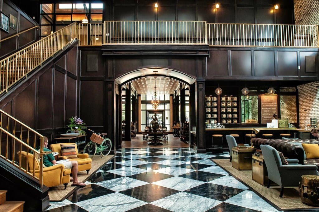 The Oxford Exchange Atrium