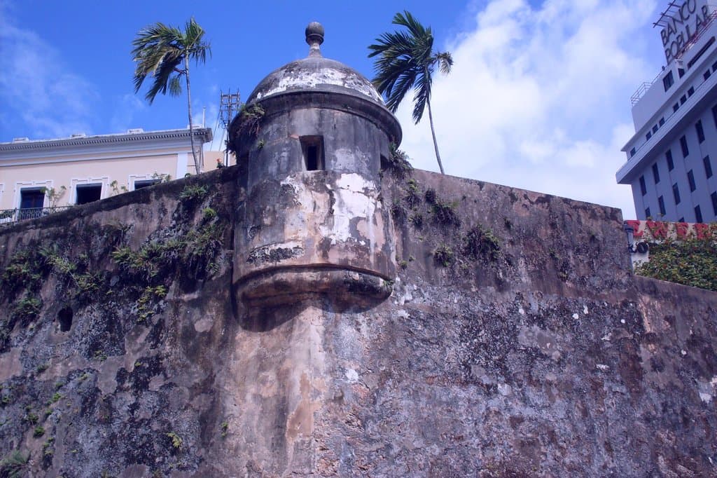 El Arsenal seen from below
