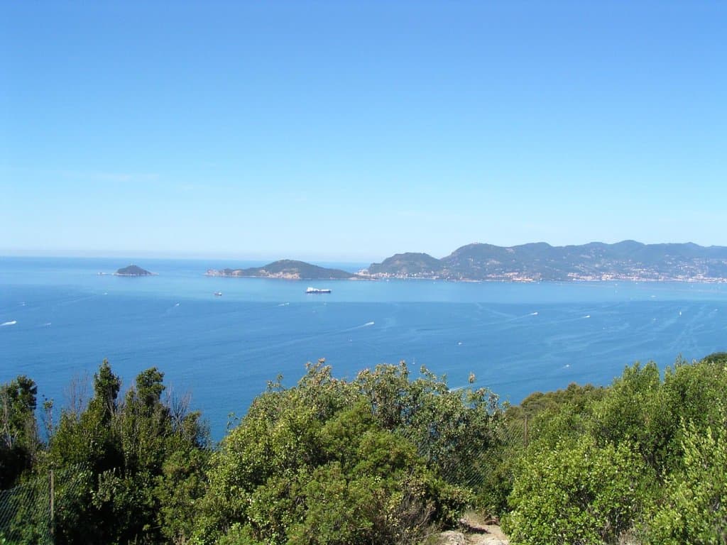 Porto Venere da Montemarcello