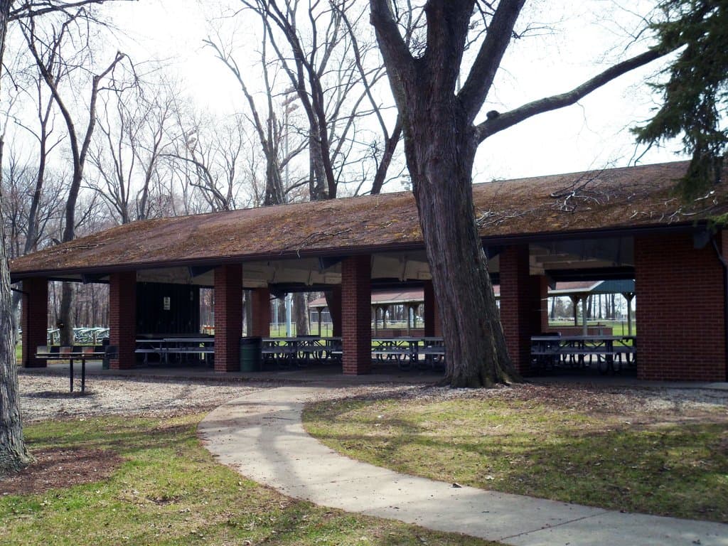 MI-E_LANSING-PATRIARCHE_PARK_PAVILLION