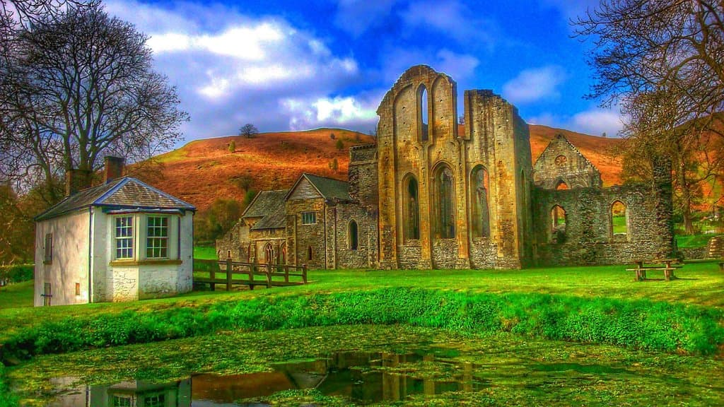 OK, I tweaked the colours...