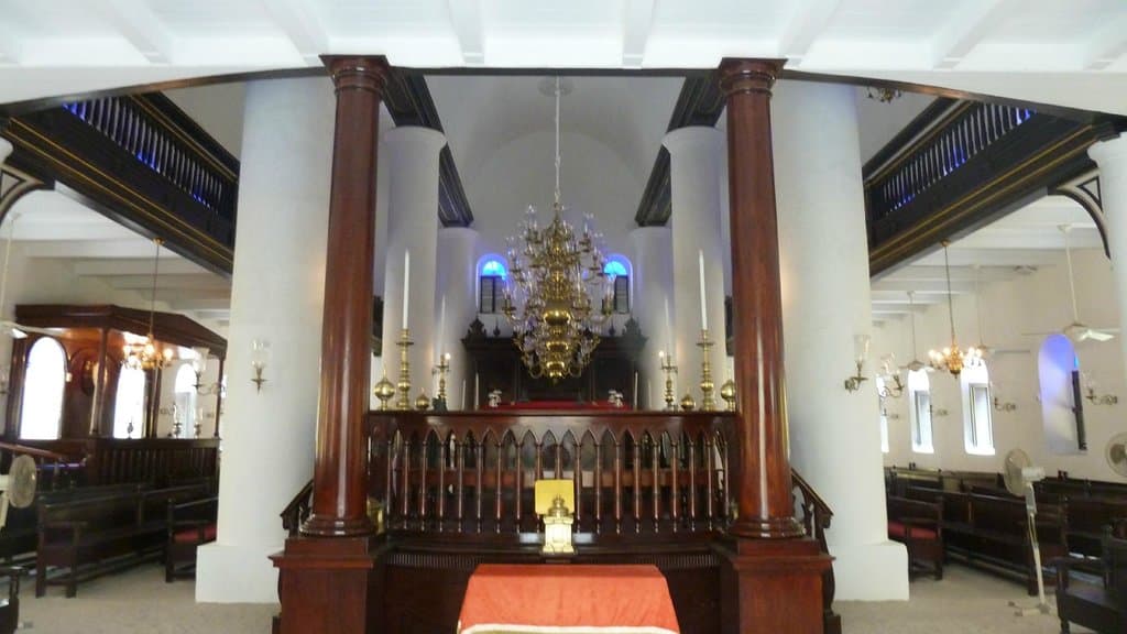 A view the other way inside Synagogue