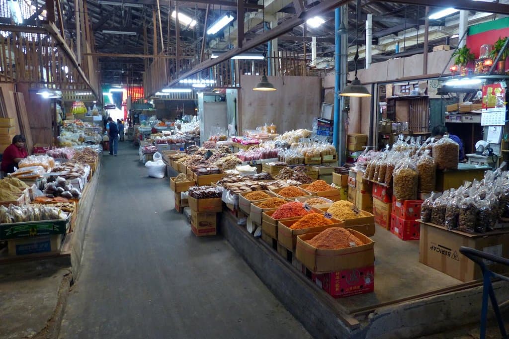 Scenes from Tha Tien Market
