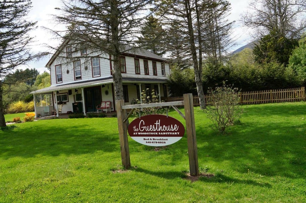 The Guesthouse Inn