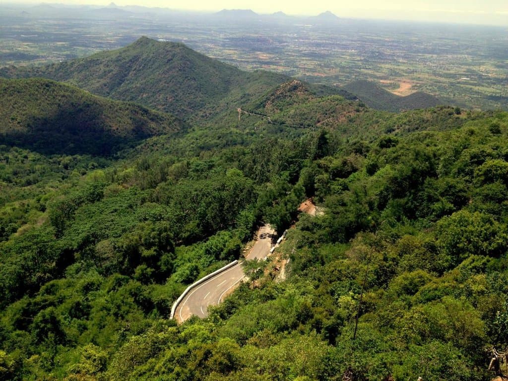 Beauty of Sirumalai Hill road view