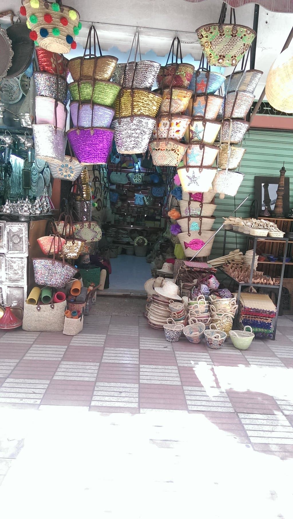 panier_marrakech shop..abdelmoula vous présente tou sortes de paniers marocain
