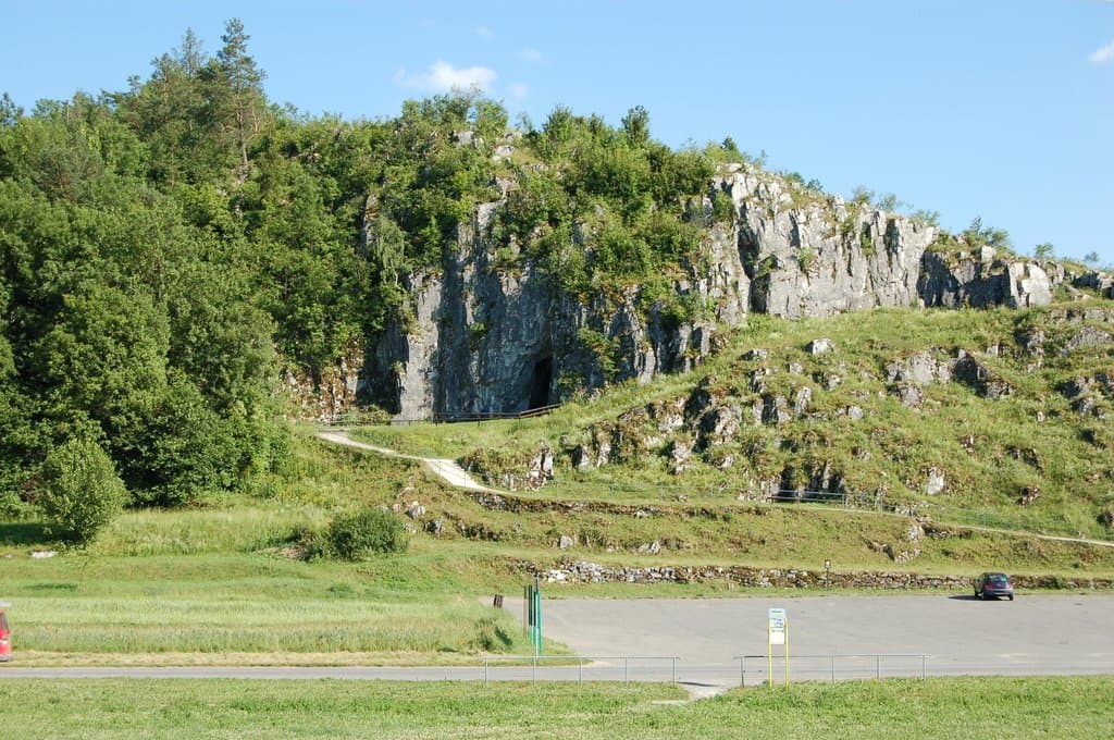 Balcarka Cave - Entrance