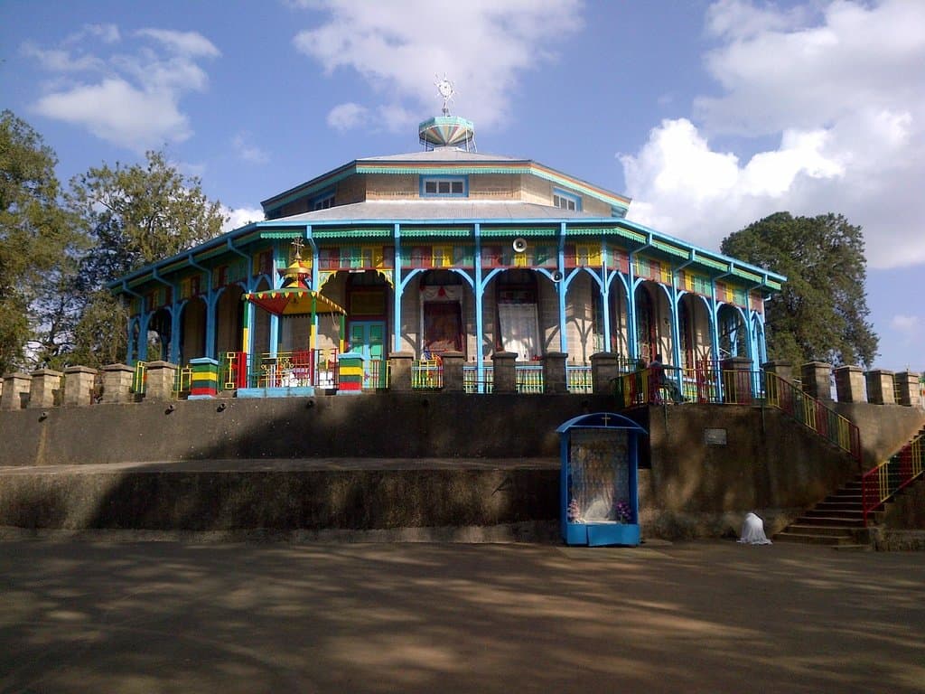 A view of the church on a nice, sunny day.